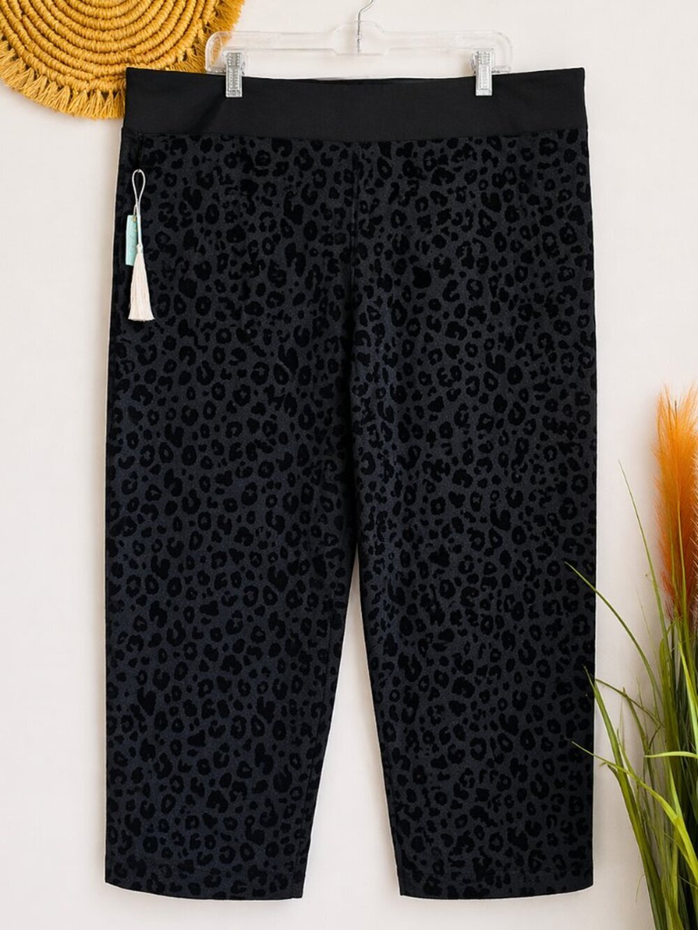 Anthropologie NEW Maeve Eve Ponte Wide Leg Animal Print Cropped Pants SZ 26 26W - Picture 4 of 9